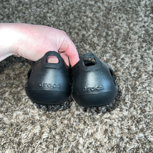 Crocs Black Cutout Flats Size 6 - Picture 3 of 7